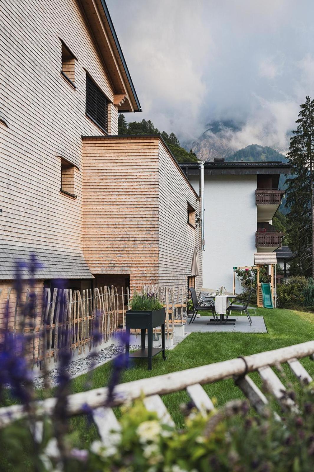 Apartment Aurelian Vandans Buitenkant foto